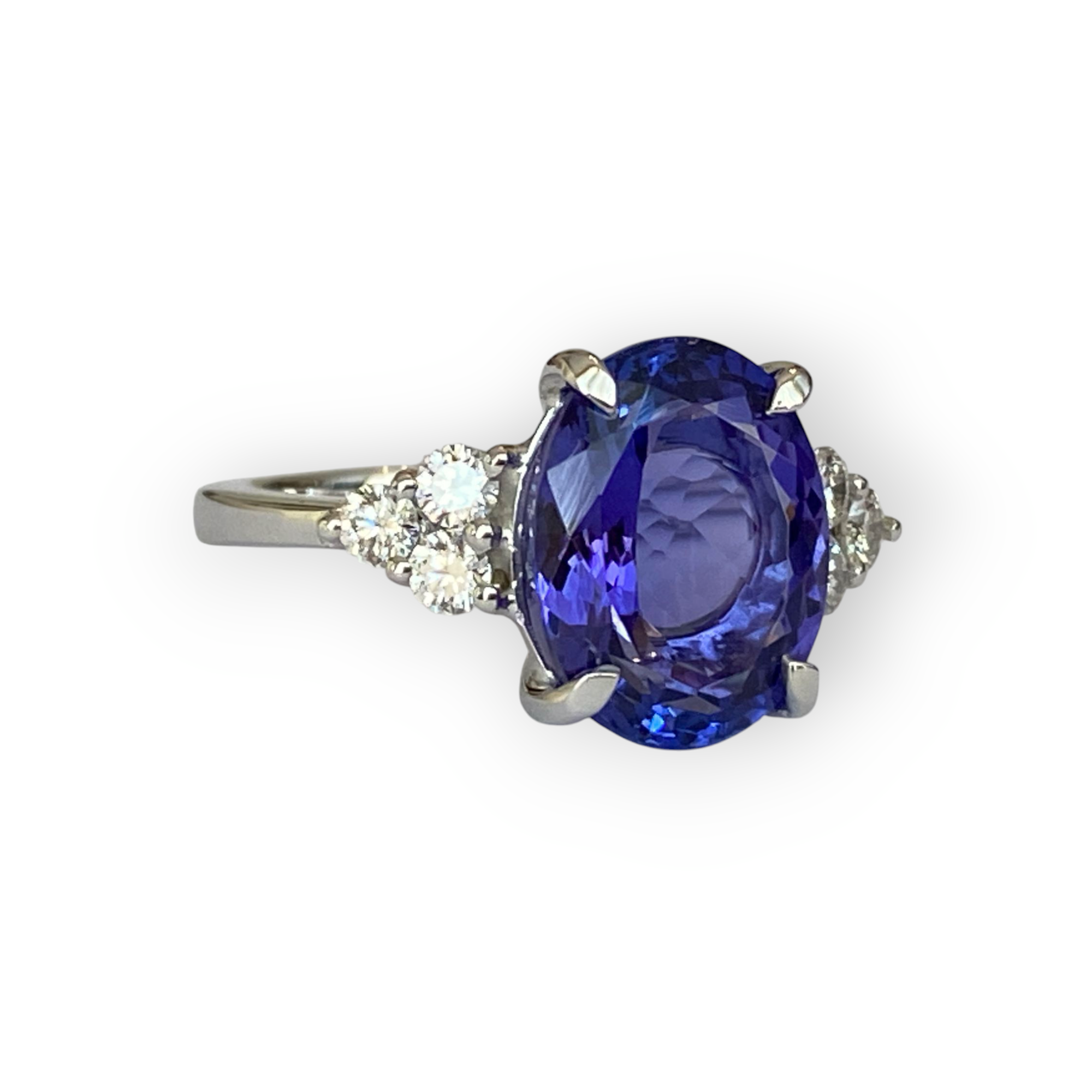 18K White Gold 6.00 ct Tanzanite & Diamond Cocktail Ring