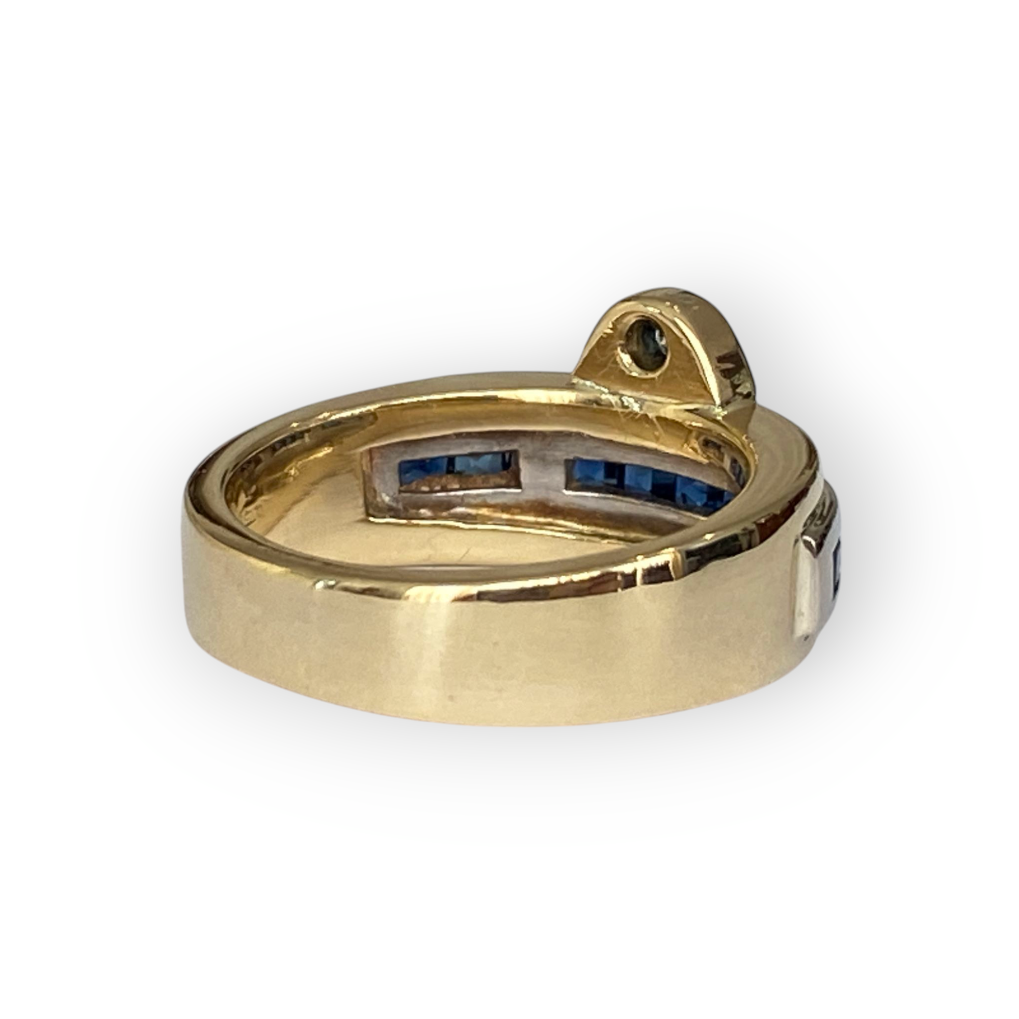 18K Yellow Gold Band Ring with Sapphires & Diamond