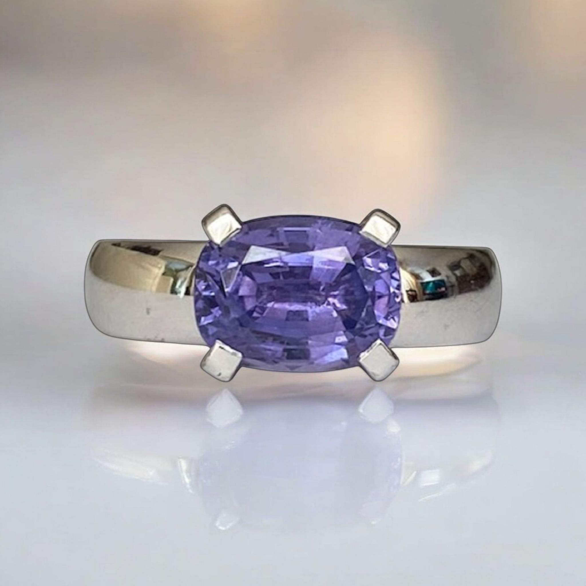 Gubelin: Sapphire Mirage Ring