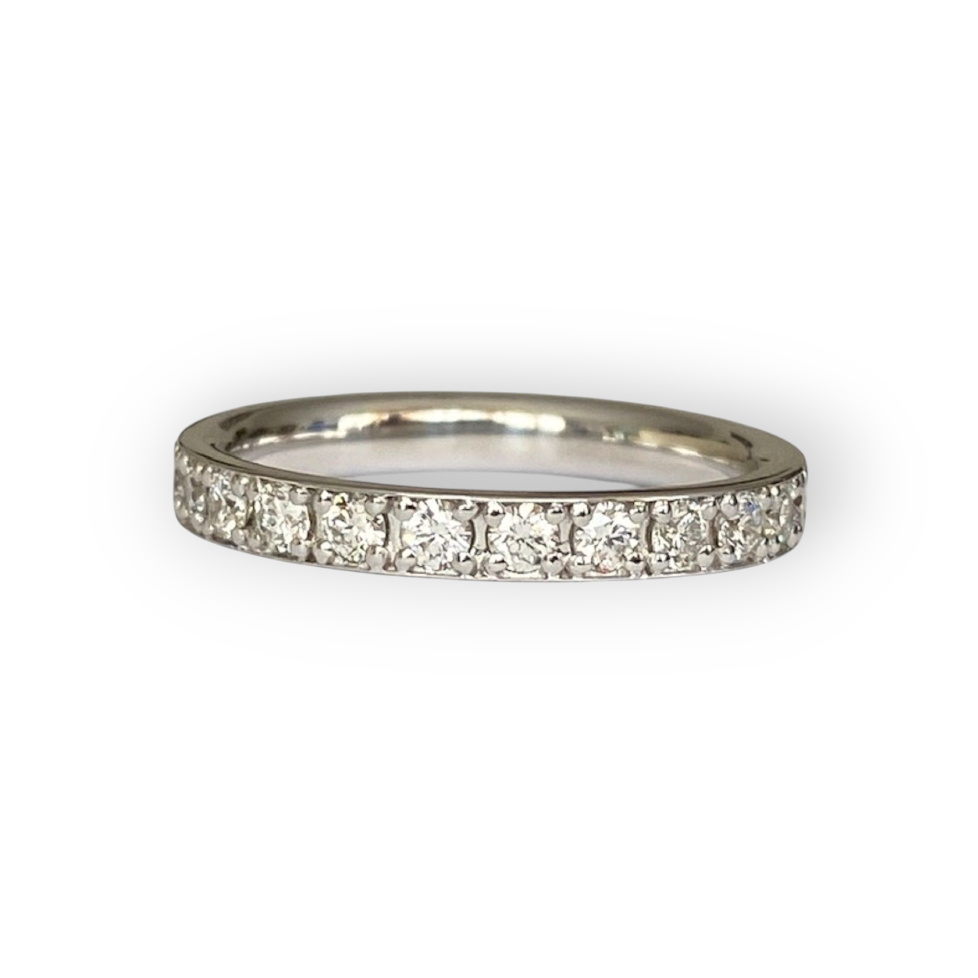18 Kt White Gold Alliance Ring with 0.96 Ct Diamonds