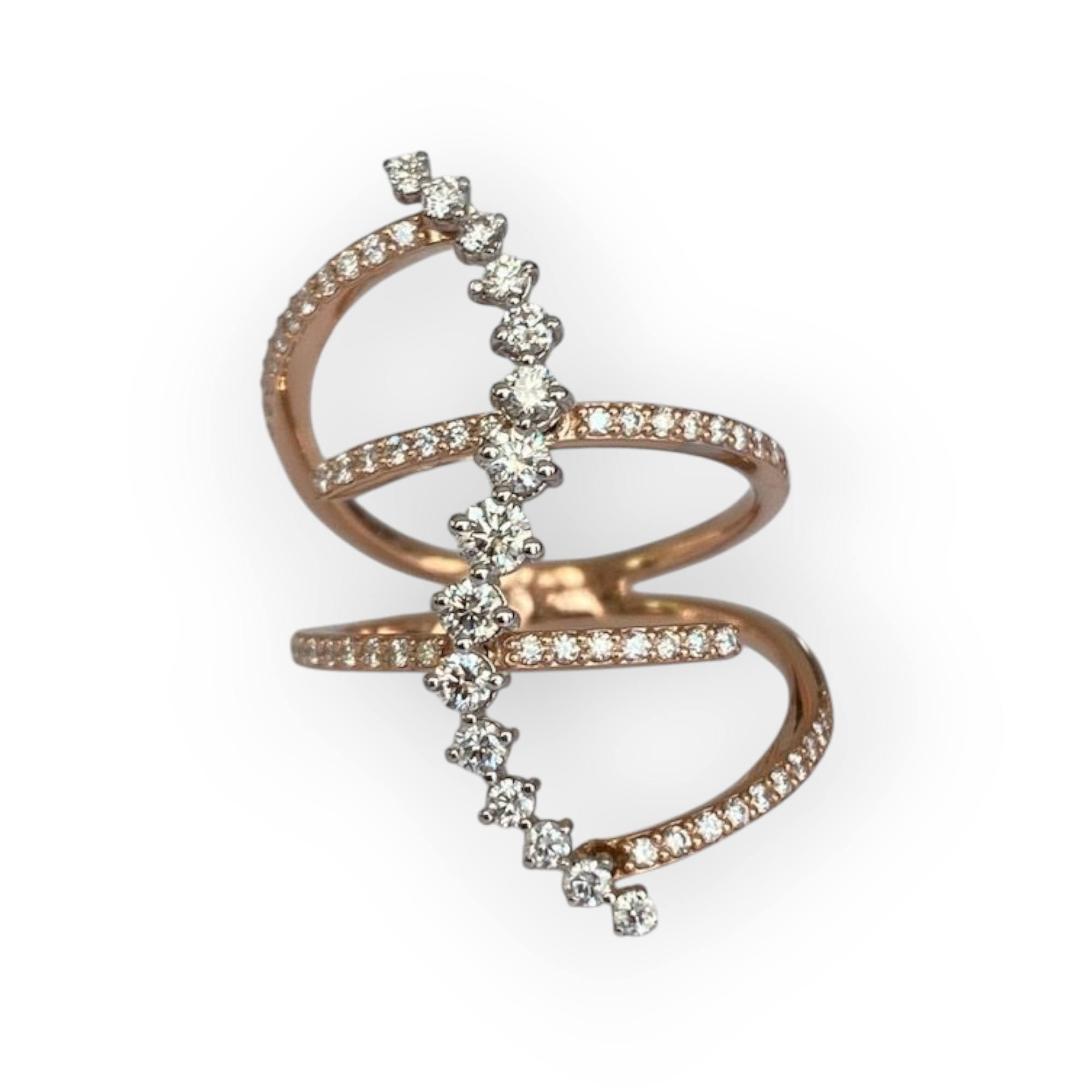 Exquisite diamond pink gold cocktail ring