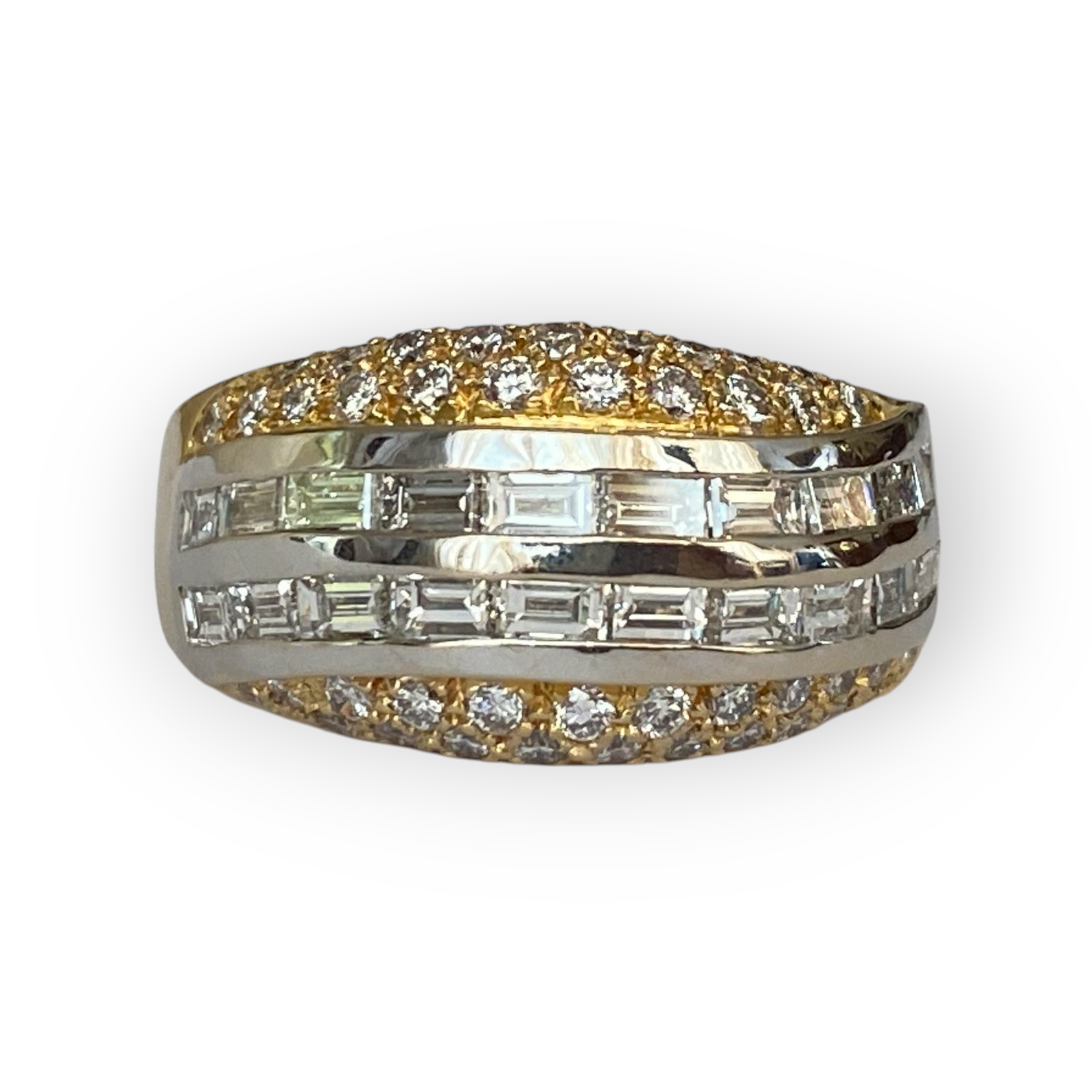 Gold Band Ring with 2.02 Ct Diamonds