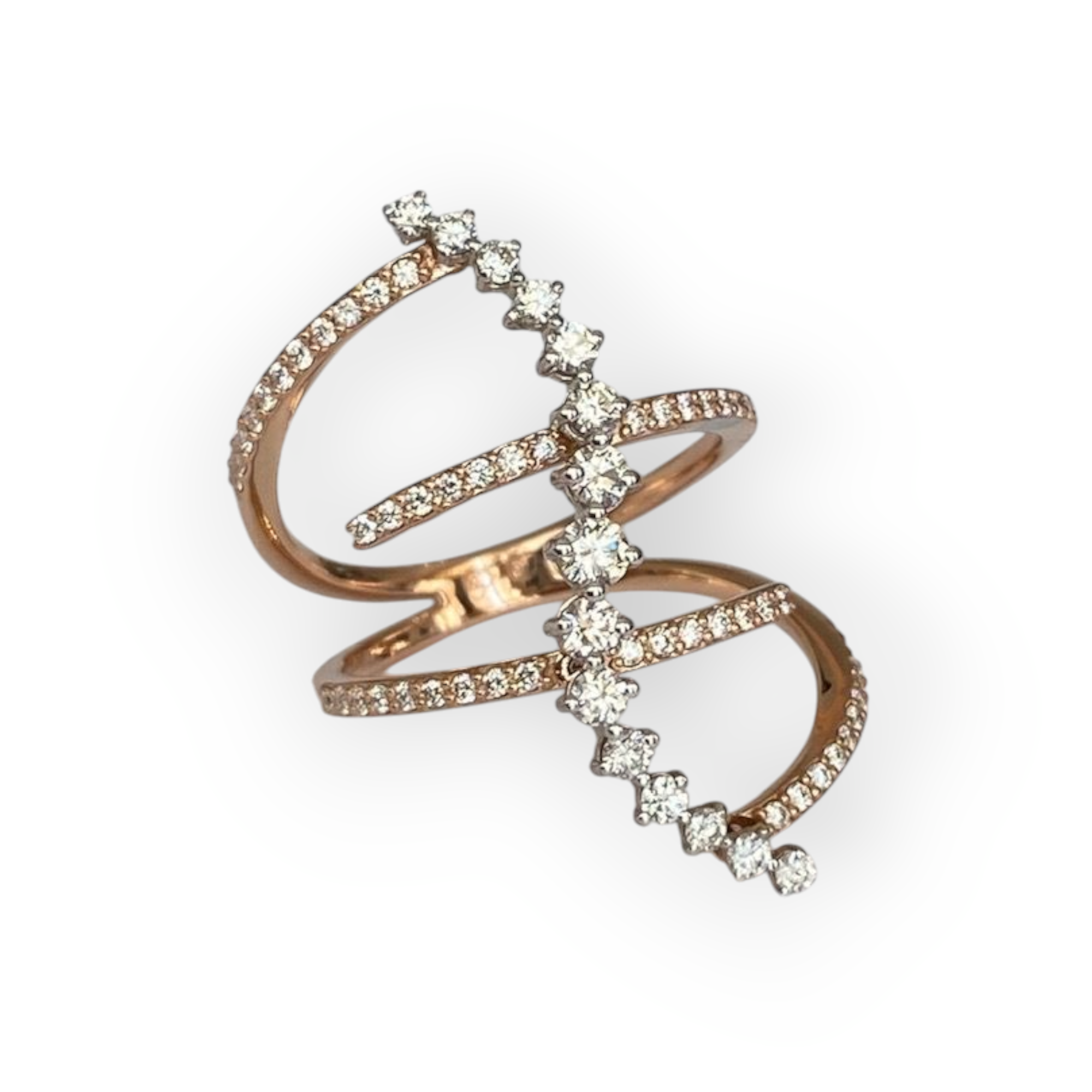 Exquisite diamond pink gold cocktail ring