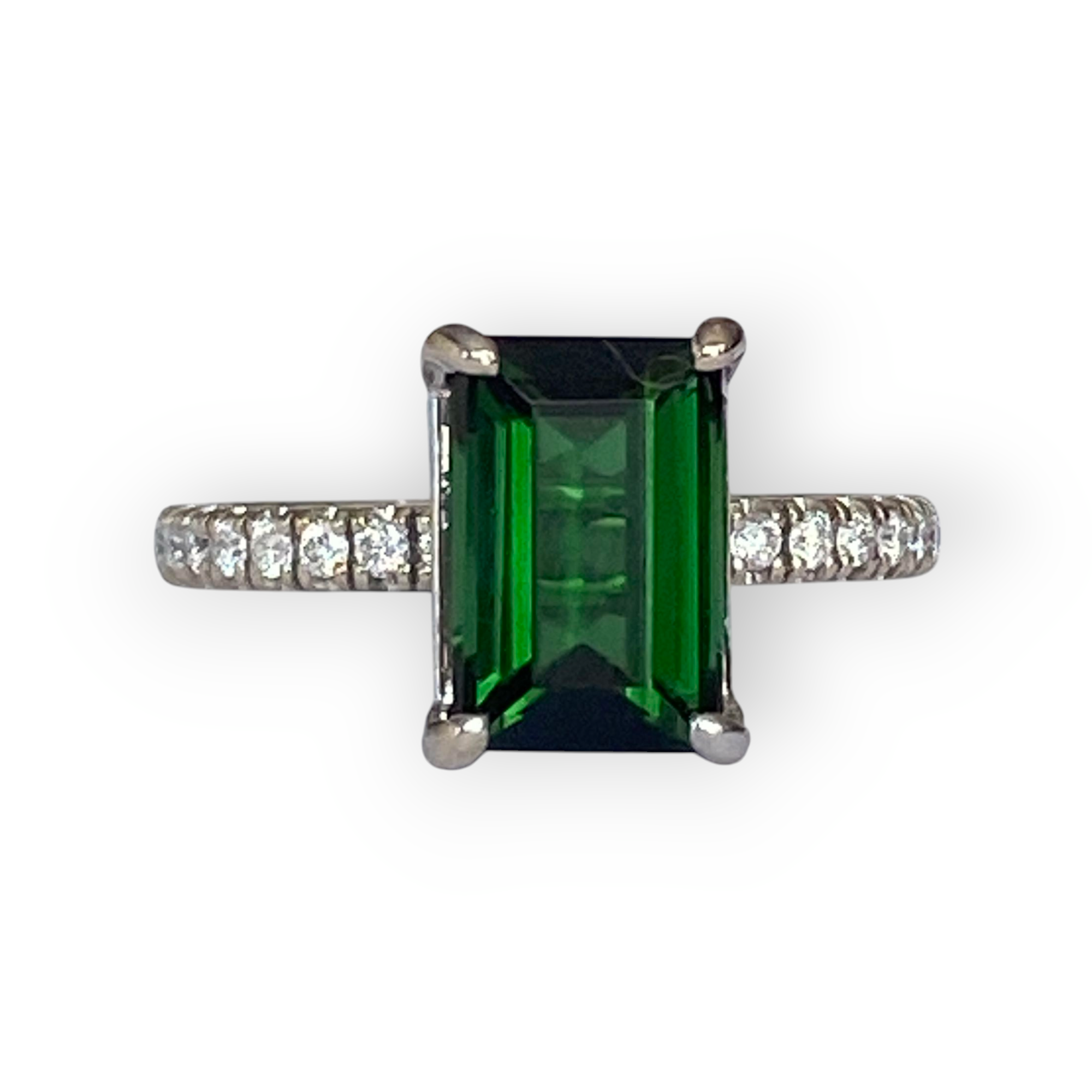 18 Kt White Gold Cocktail Ring with 2.47 Ct Green Tourmaline & Diamonds