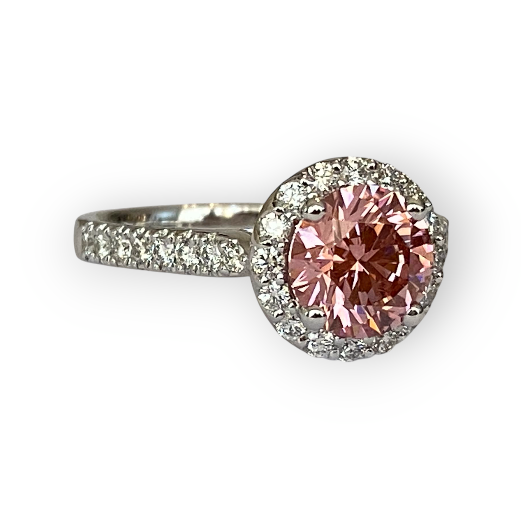 18 kt  Gold Engagement Ring with 1.51 Ct VS1 Pink Lab-Created Diamond and natutal diamonds