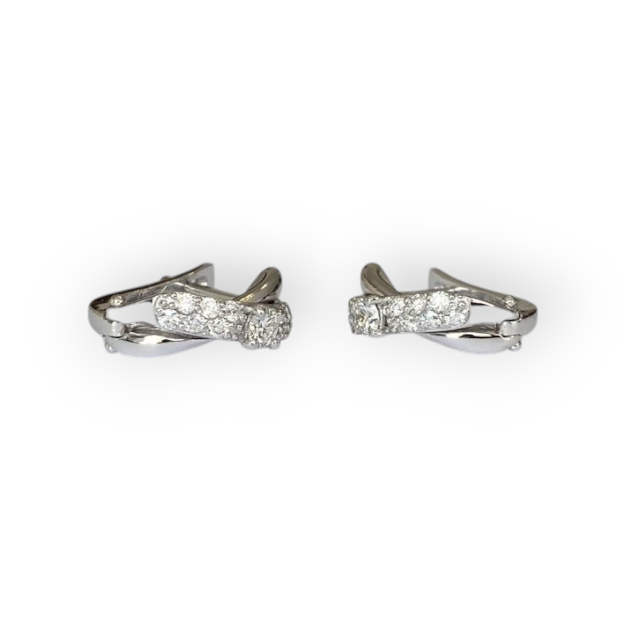 White Gold Hoop Earrings with 0.60 Ct Diamonds