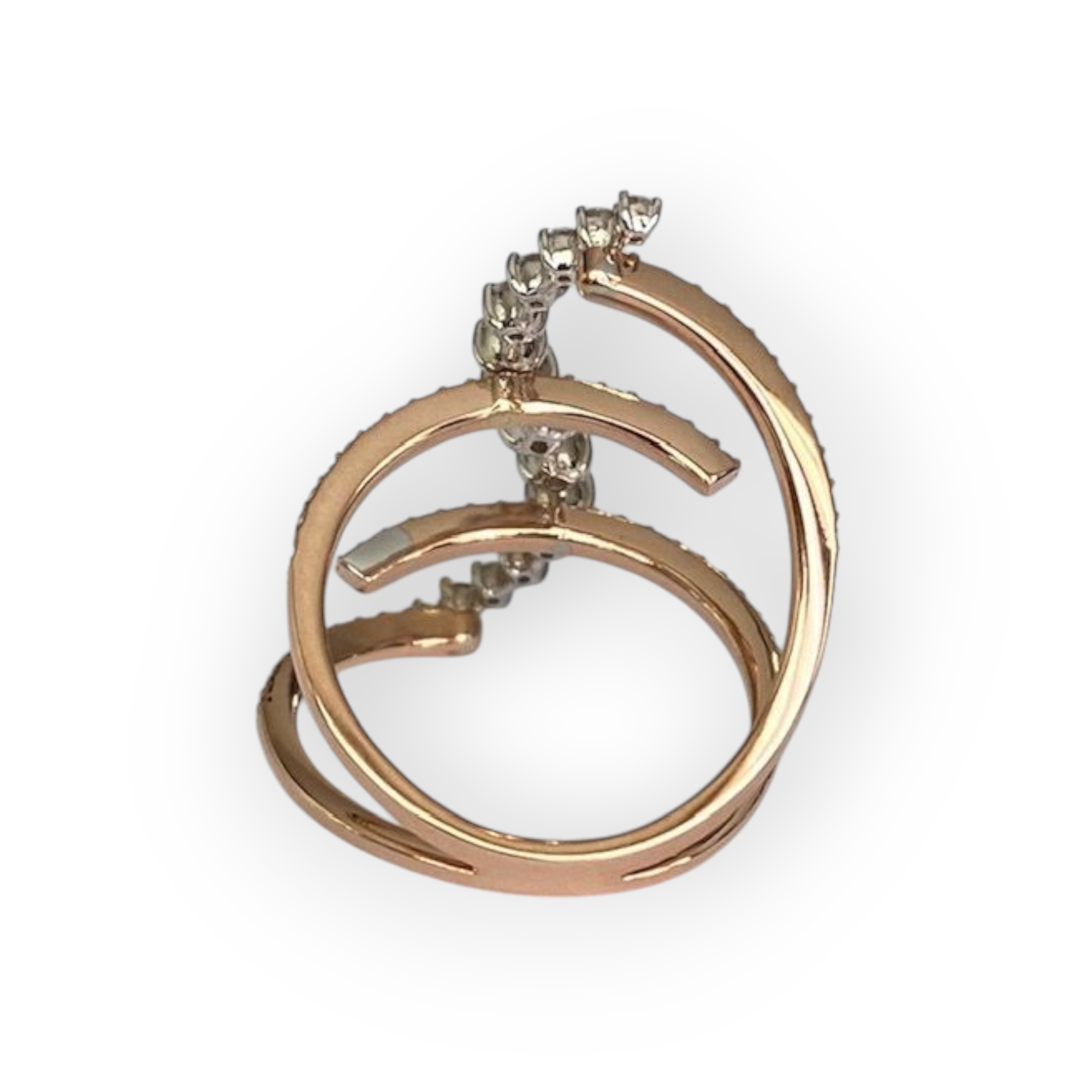 Exquisite diamond pink gold cocktail ring