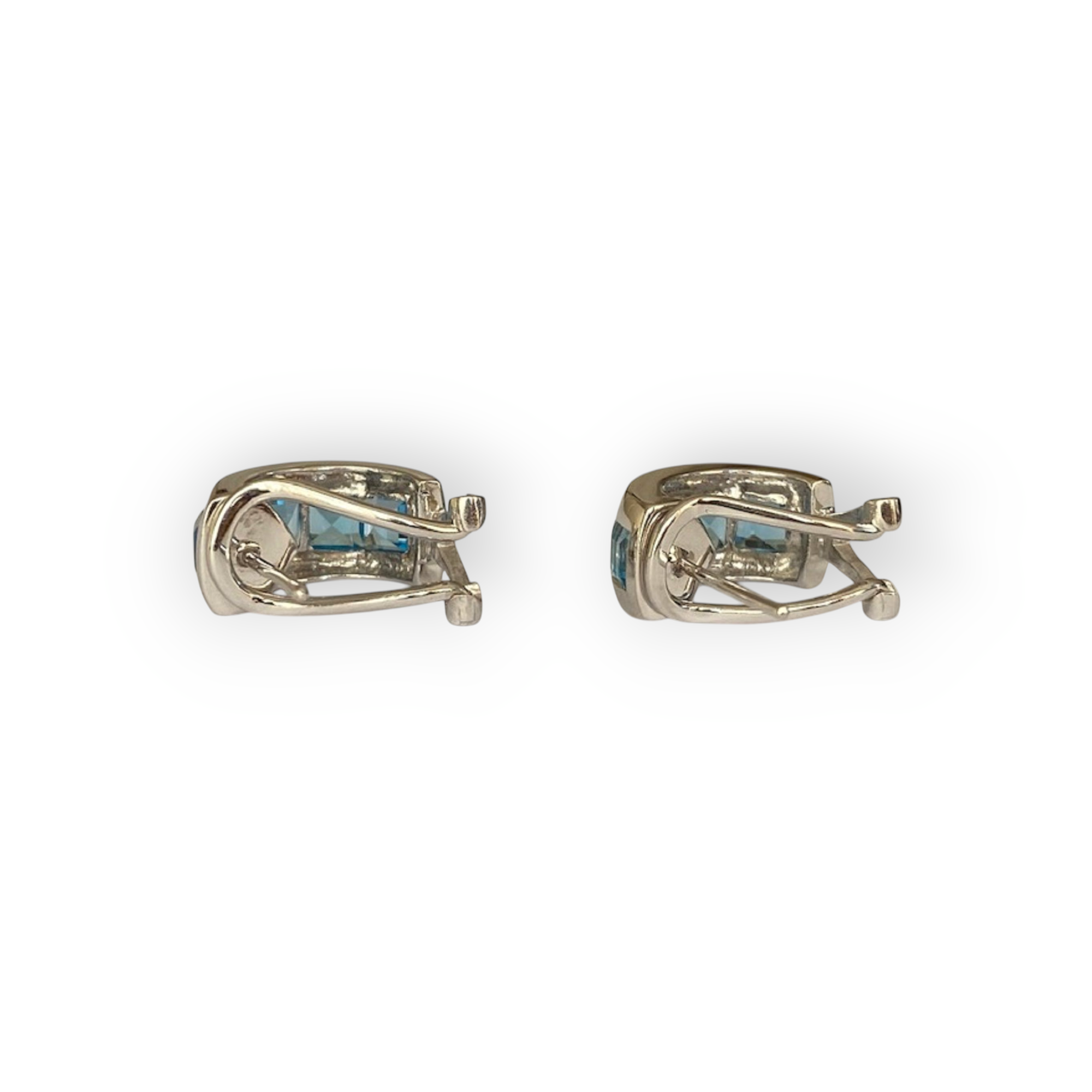 18 Kt White Gold Earrings with 4.00 Ct Topaz