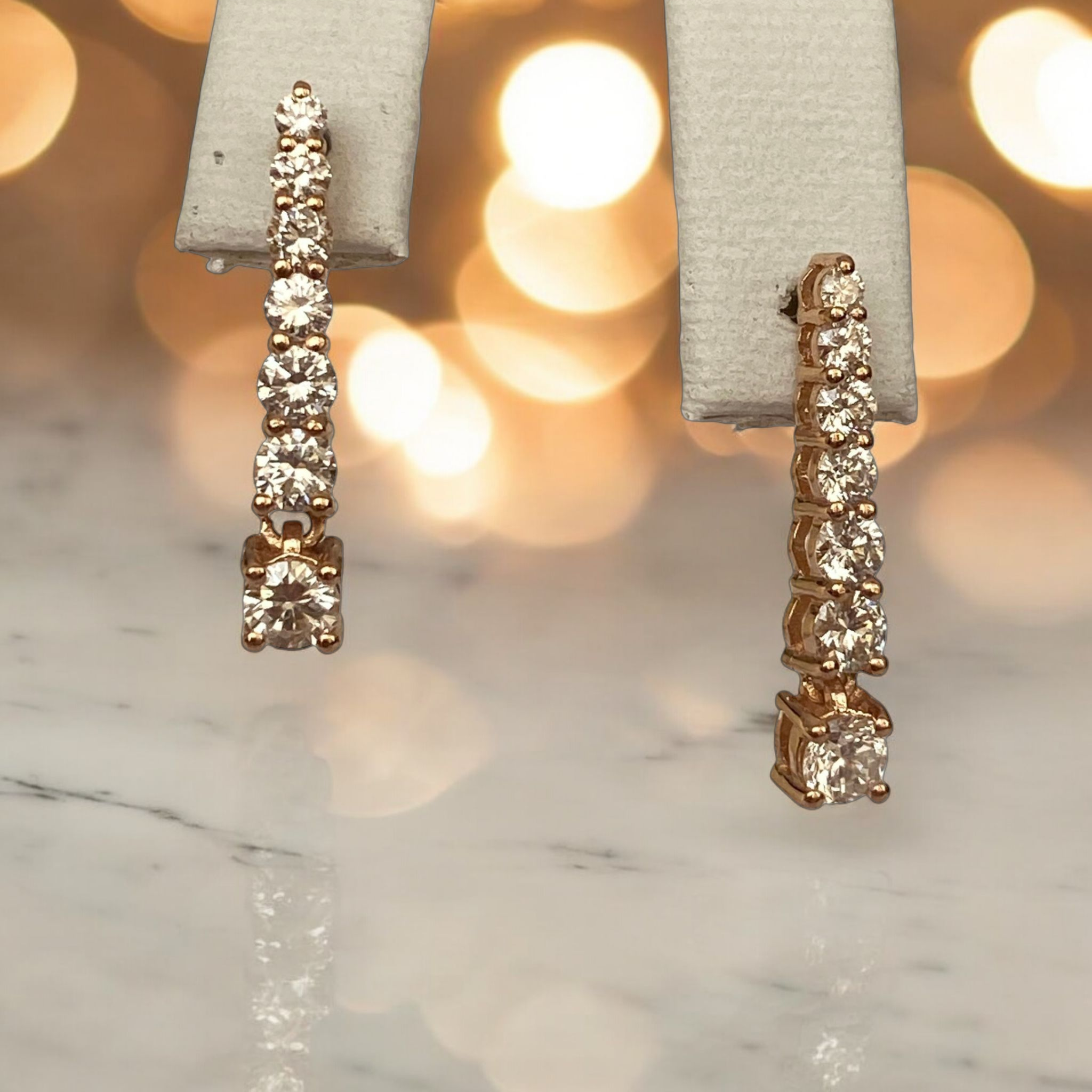 Rose 18 kt Gold Hanging Stud Earrings with Diamonds