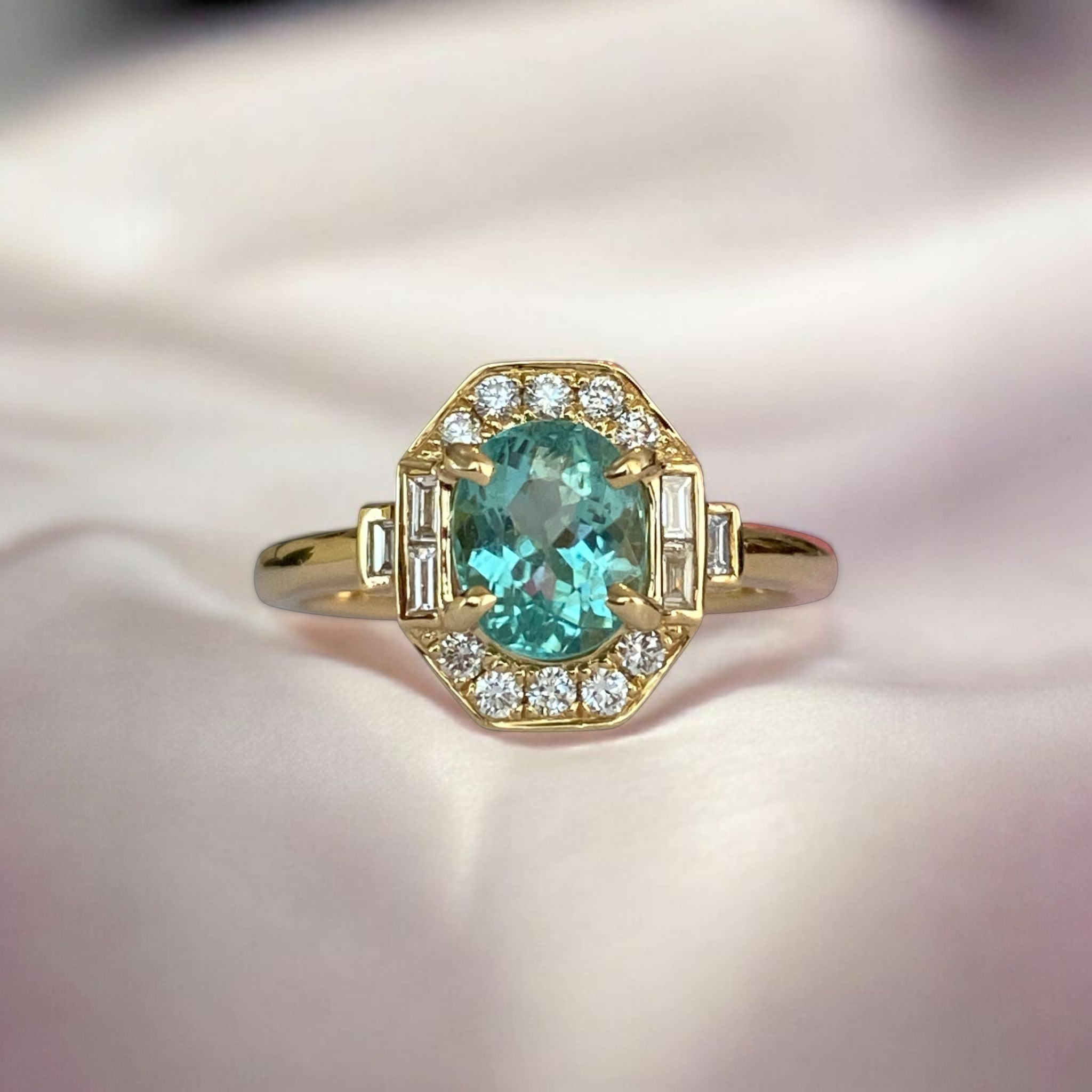 ALGT Certified 1.37 carat Paraiba Tourmaline Diamond  18 kt Yellow Gold Ring