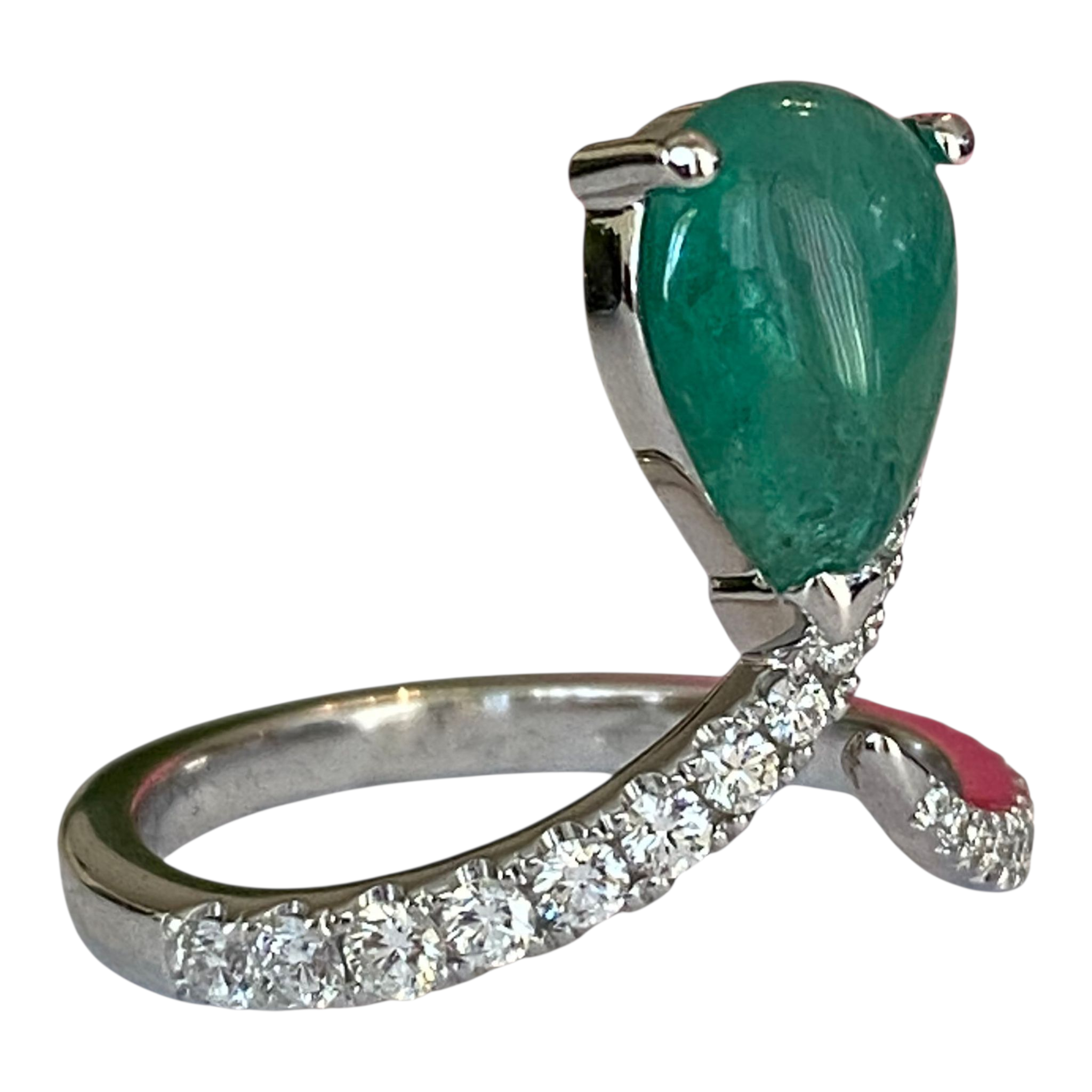 ALGT certified Natural 1.46 Carat Ural Emerald and  Diamond  White Gold Cocktail Ring