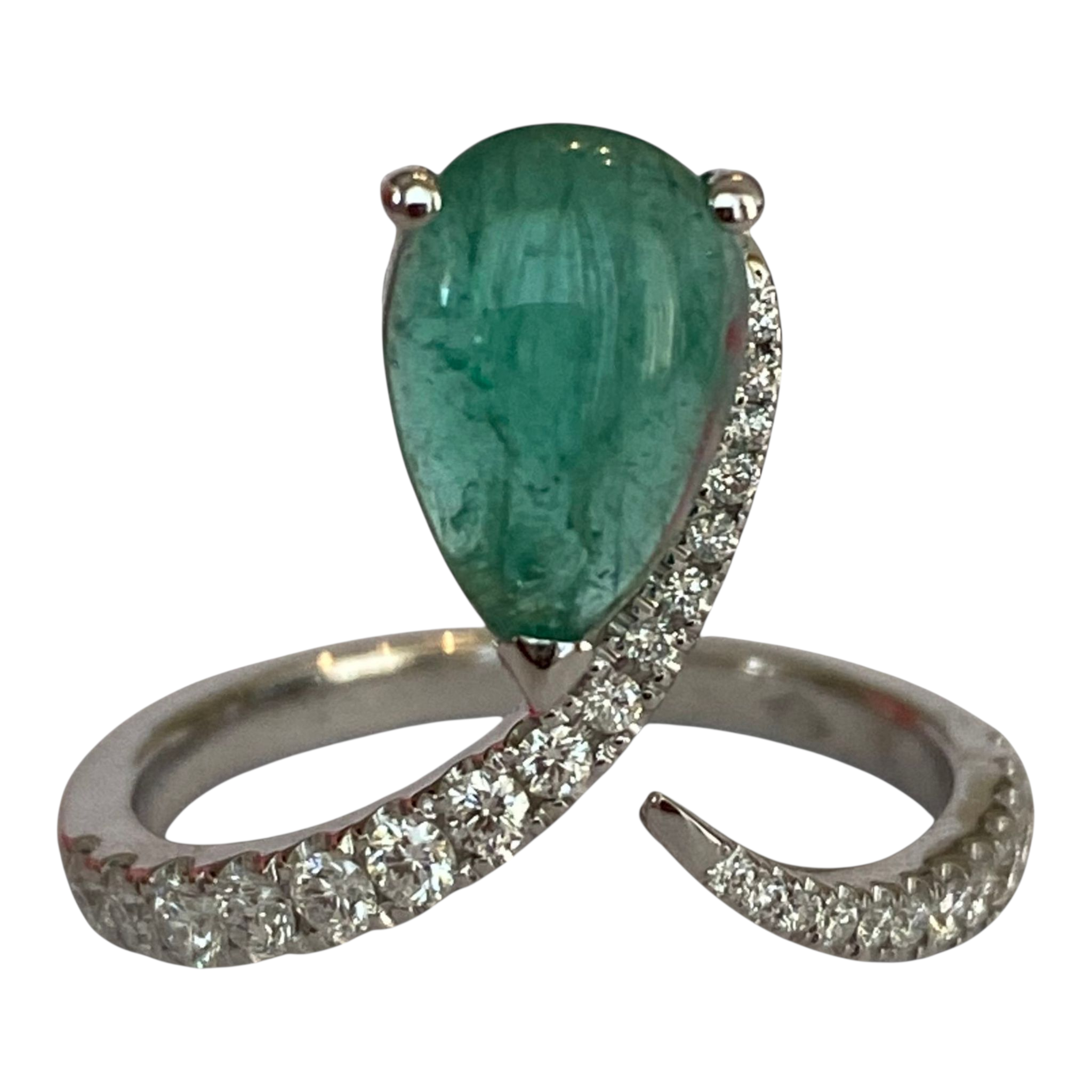 ALGT certified Natural 1.46 Carat Ural Emerald and  Diamond  White Gold Cocktail Ring