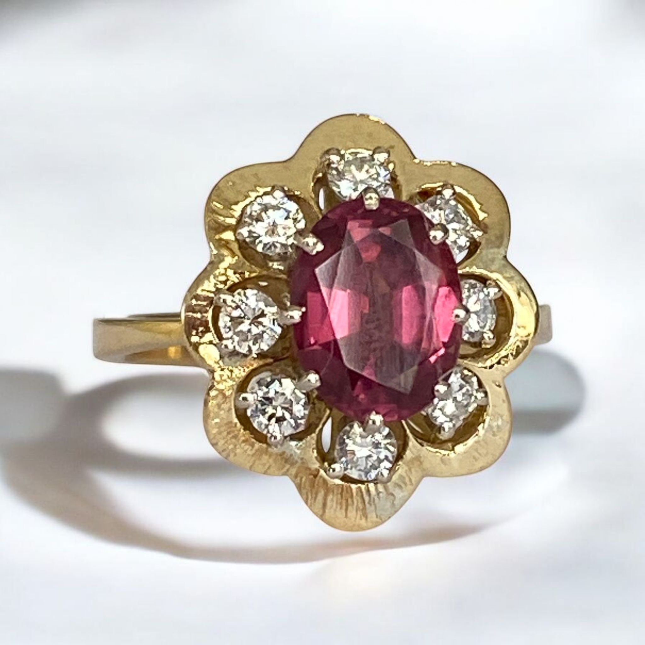 18K Yellow Gold Cocktail Ring with 1.80 Ct Garnet & Diamonds