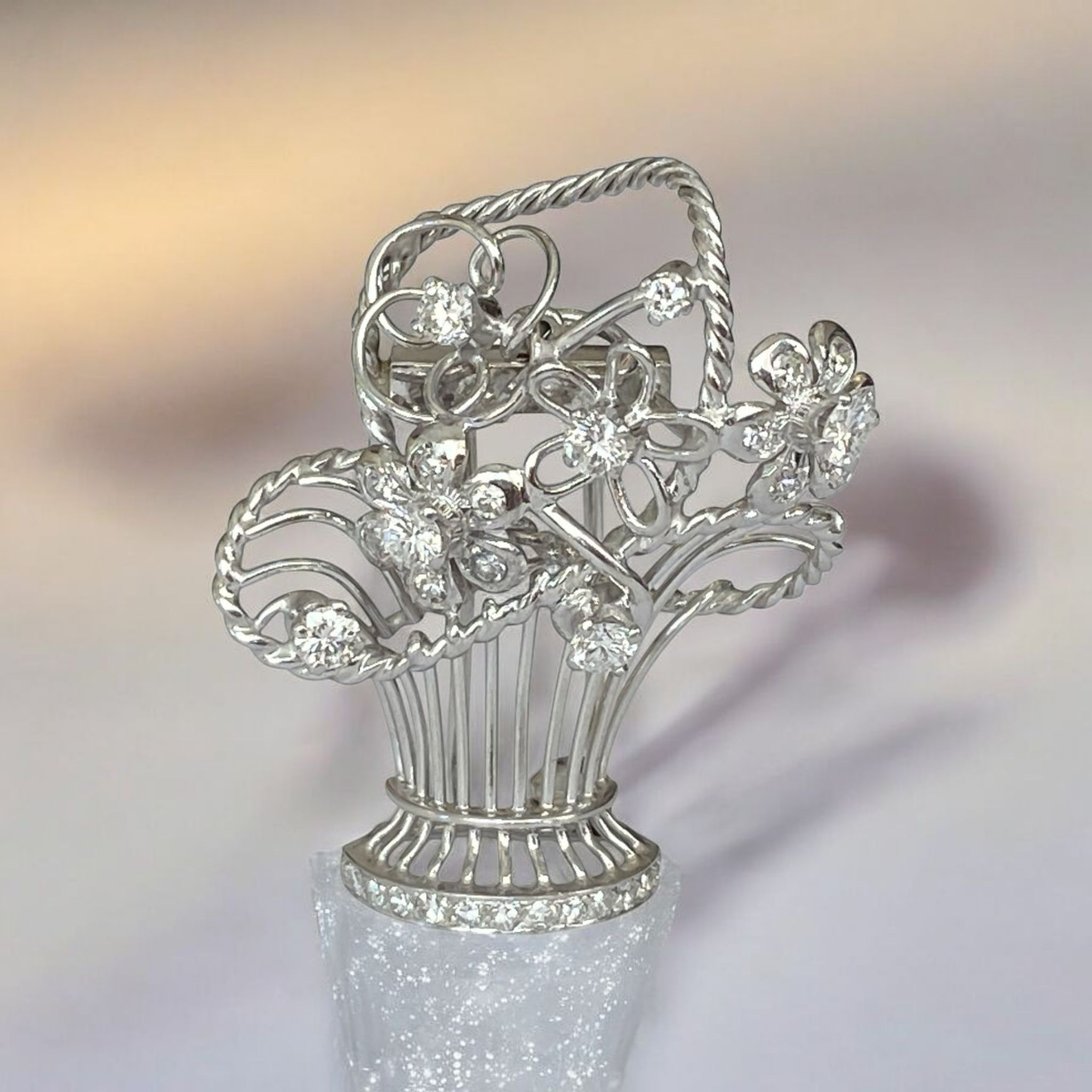 Late Art Deco 14K White Gold & Platinum Brooch/Pendant with Diamonds