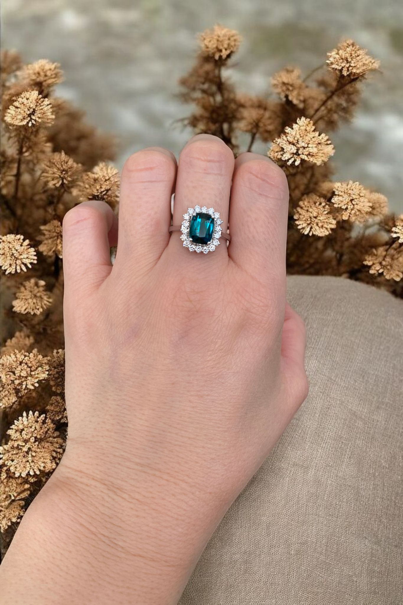 Certified 2.00 Carat Lagoon Tourmaline & Diamond Cocktail Ring in 18 kt white gold