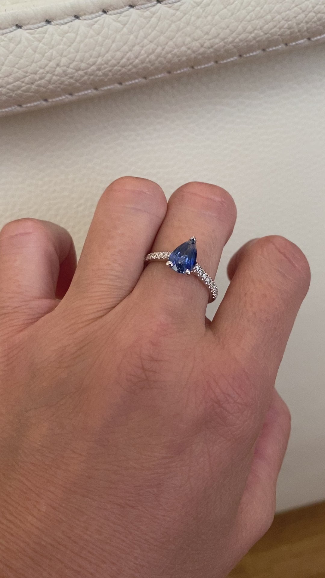 ALGT Certified 1.90 Carat Ceylon  Sapphire & Diamond Cocktail Ring in White gold