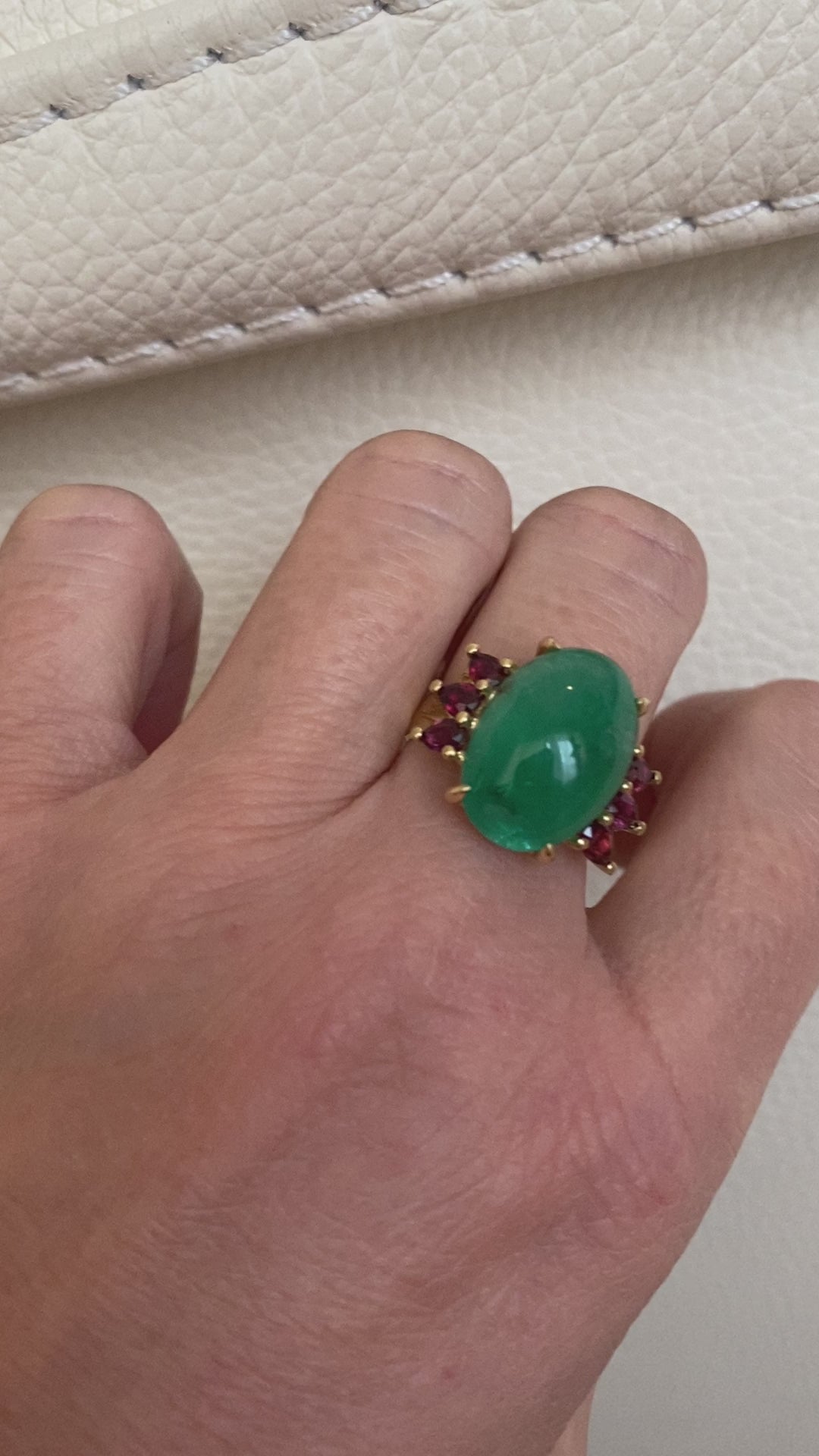 ALGT certified Natural 10.17 Carat Ural Emerald and Ruby Cocktail ring